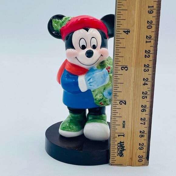 Vintage Disney Mickey Mouse Mounted Ceramic Figure Schmid w Christmas Wreath - Picture 6 of 7